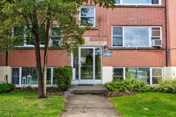 2420 New ST #12, Burlington, ON L7R 1J6