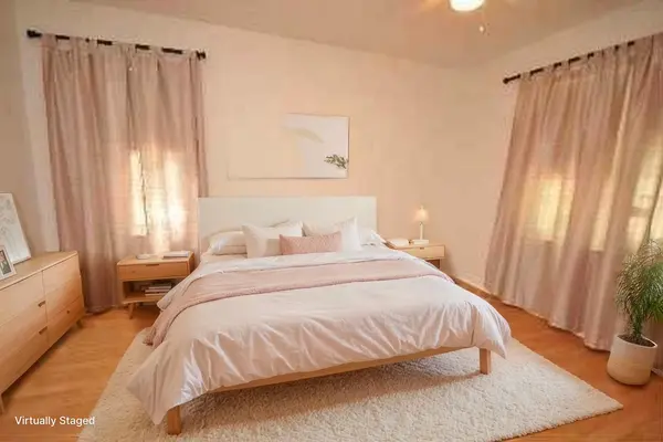 322 Indian Valley TRL, Mississauga, ON L5G 2K8