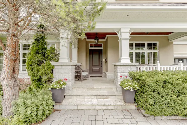 503 MEADOW WOOD RD, Mississauga, ON L5J 2S4