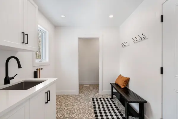 3720 Barton RD, Augusta, ON K0E 1T0