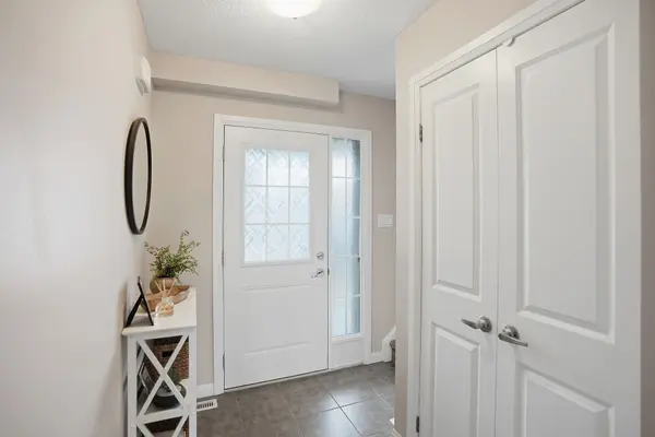 2040 Shore RD #20, London South, ON N6K 0G3