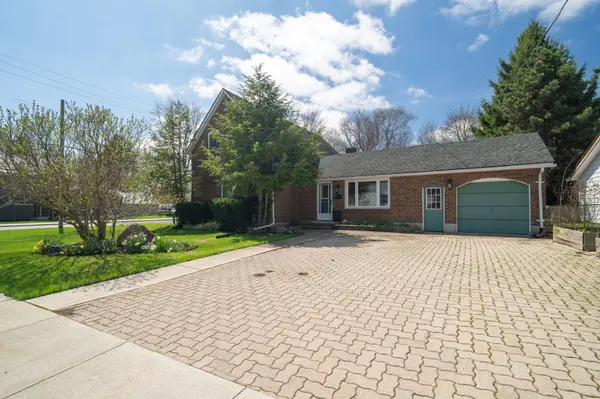 23 Spruce ST W, Aylmer, ON N5H 1B2