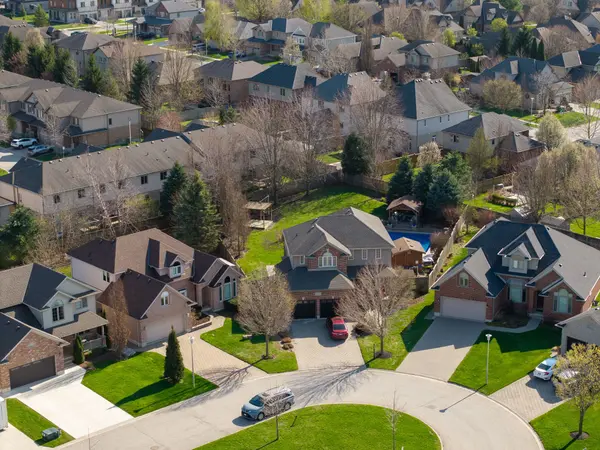 1433 Kirkpatrick WAY, London South, ON N6K 5A4