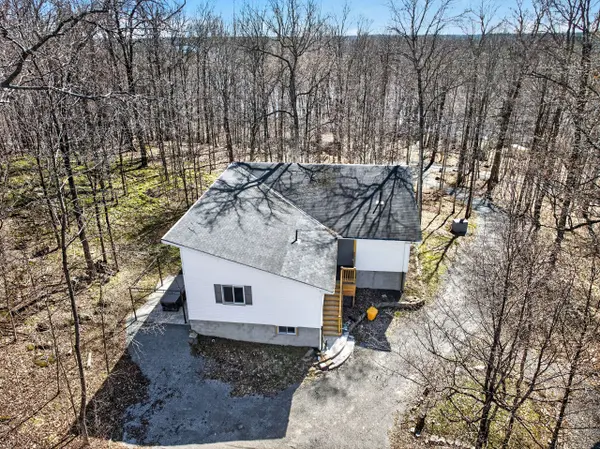 289 MAPLE GROVE LN, Frontenac, ON K0H 2V0