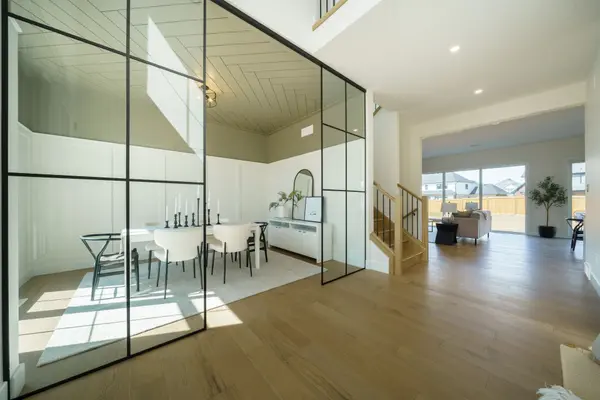 262 Harvest LN, Thames Centre, ON N0L 1G2