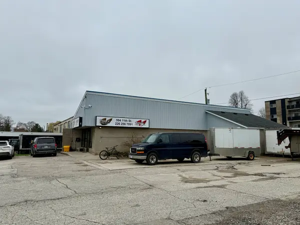 594 11th ST, Hanover, ON N4N 1T5