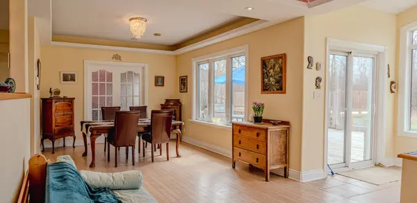 21 Skeel CT, Stittsville - Munster - Richmond, ON K0A 1B0