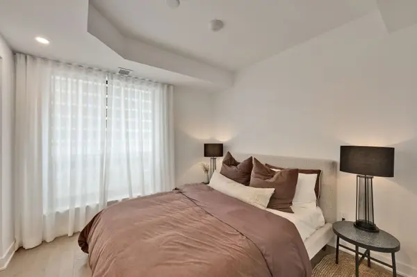 340 Queen ST #906, Ottawa Centre, ON K1R 0G1