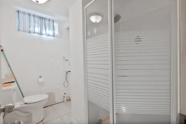 104 Edgar DR, London North, ON N6G 1K1