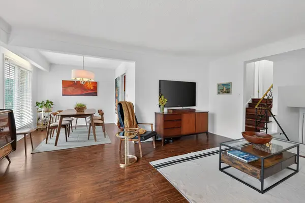 561 King ST, Niagara-on-the-lake, ON L0S 1J0