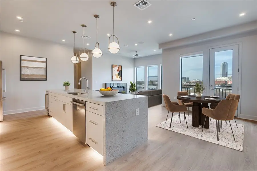 1900 S Ervay Street #512, Dallas, TX 75215