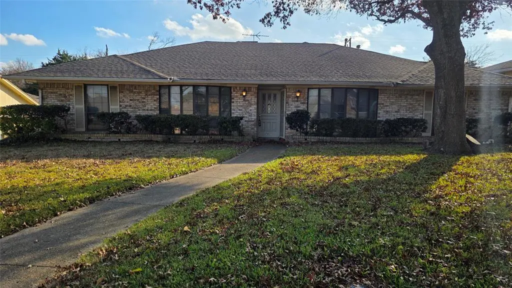 604 The Meadows Parkway, Desoto, TX 75115