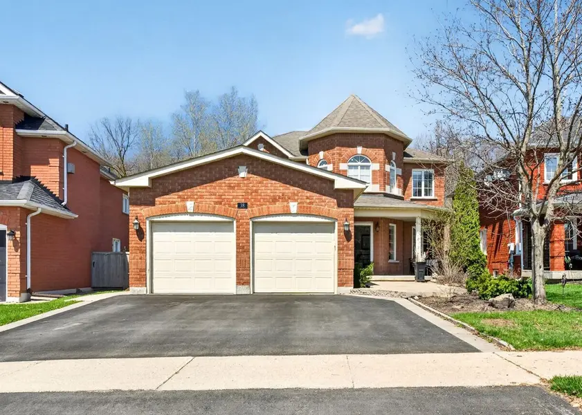 38 Helmsdale AVE, Vaughan, ON L6A 2G5