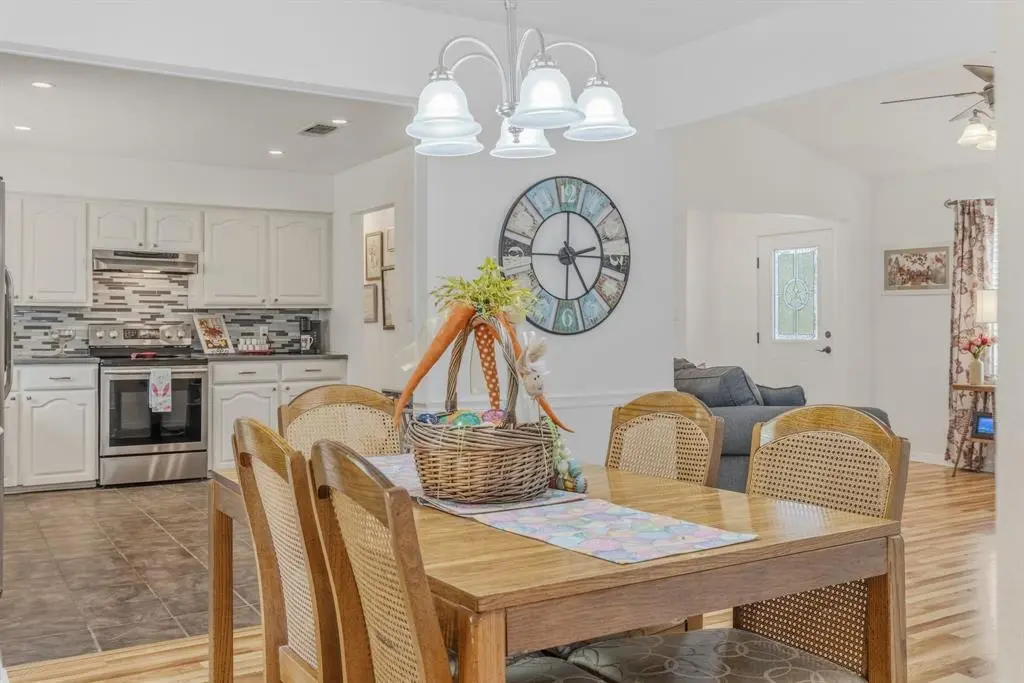 604 E Fm 272, Celeste, TX 75423