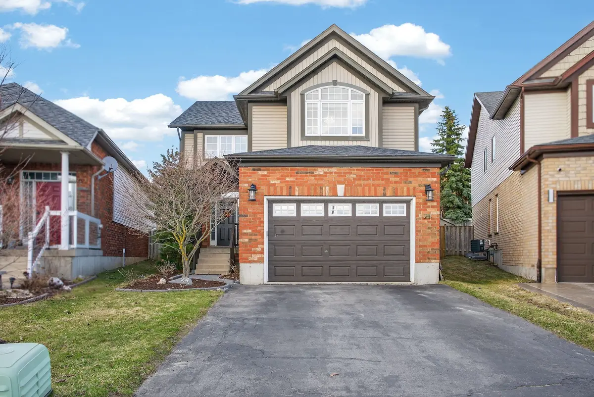 24 MURRAY CT, Orangeville, ON L9W 0A1