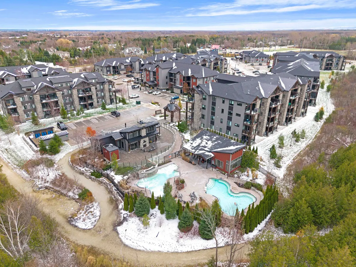 22 Beckwith LN #101, Blue Mountains, ON L9Y 3B6