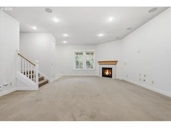 7816 NW QUINAULT ST, Camas, WA 98607