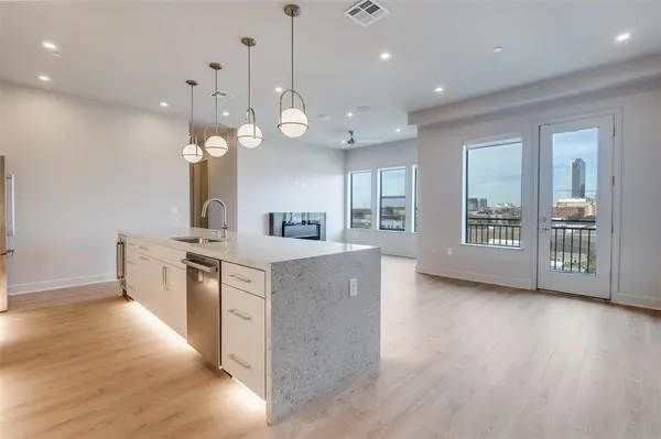 1900 S Ervay Street #512, Dallas, TX 75215