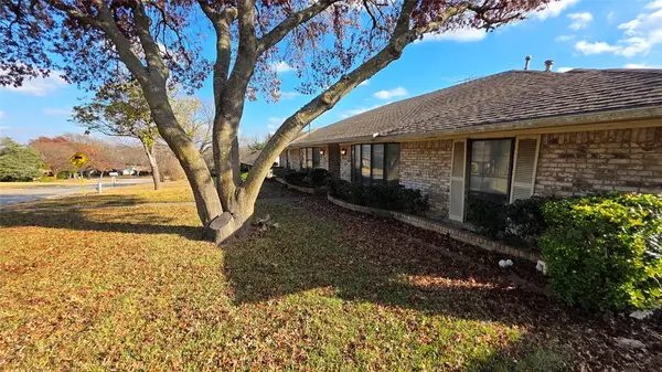 604 The Meadows Parkway, Desoto, TX 75115