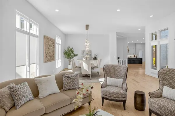 6011 Lakehurst Avenue, Dallas, TX 75230