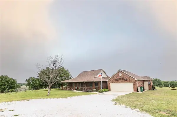 2168 Fruitland Road, Sunset, TX 76270
