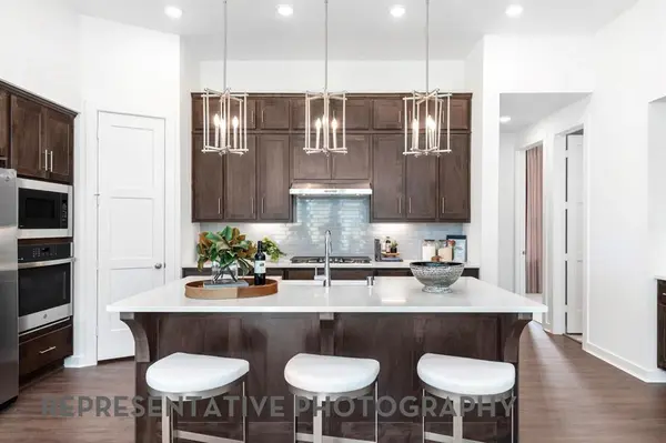 9809 Oak Glade Drive, Denton, TX 76207