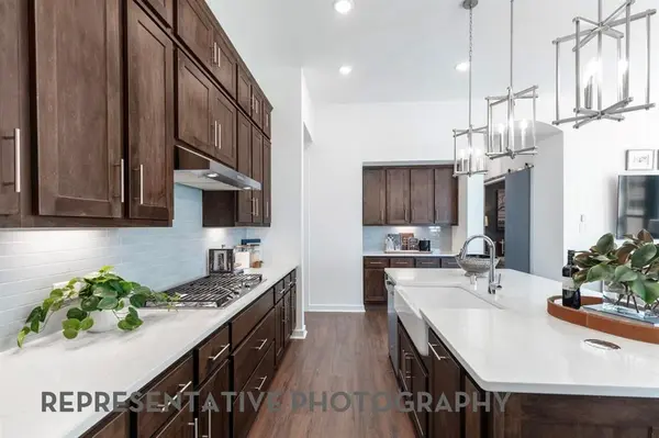 9809 Oak Glade Drive, Denton, TX 76207