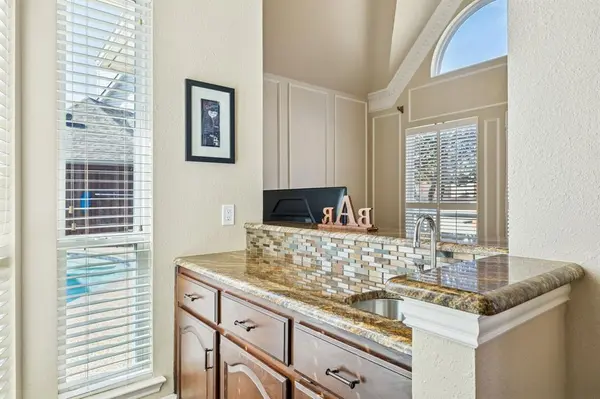 18016 Benchmark Drive, Dallas, TX 75252