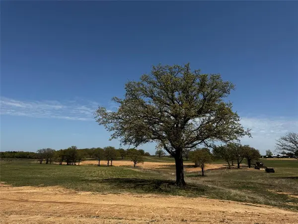 141 Woodbridge Boulevard, Bowie, TX 76230