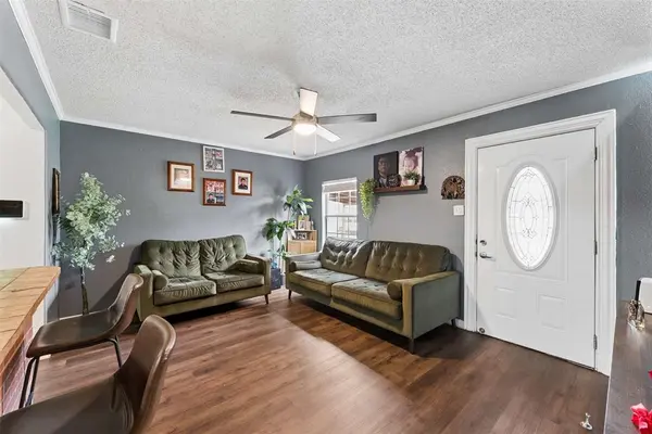 120 Norwood Street, Mesquite, TX 75149