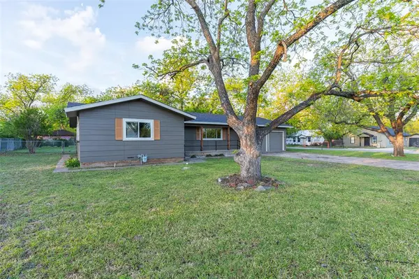 703 Cherry Heights, Clyde, TX 79510