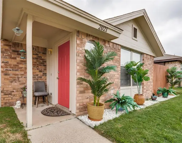 2021 Minnie Drive, Arlington, TX 76012