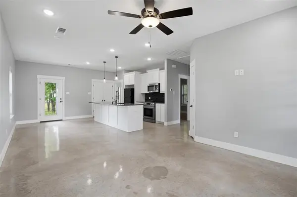 738 E Sears Street, Denison, TX 75021