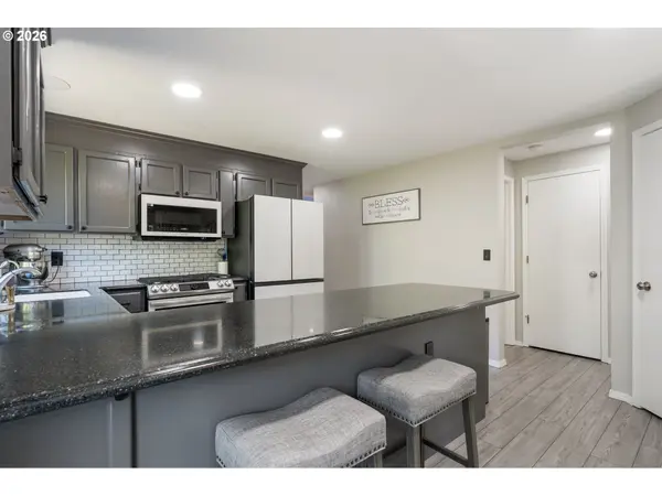 14877 SW OREGON TRAIL LN, Beaverton, OR 97006