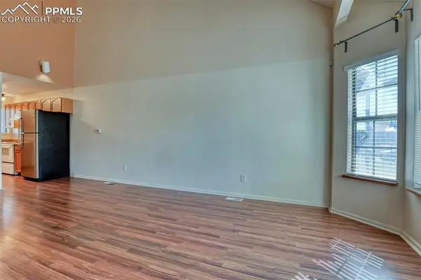 864 London Green WAY, Colorado Springs, CO 80906