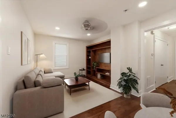 16 Steiner Pl, North Plainfield Boro, NJ 07060