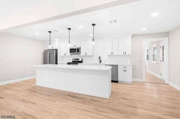 9 Adelaide Ter, West Milford Twp., NJ 07480