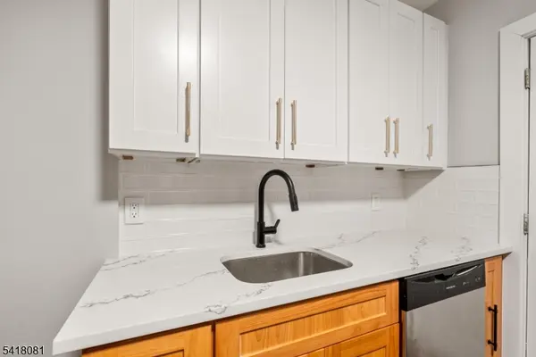 895-901 Port Reading Ave, Woodbridge Twp., NJ 07064