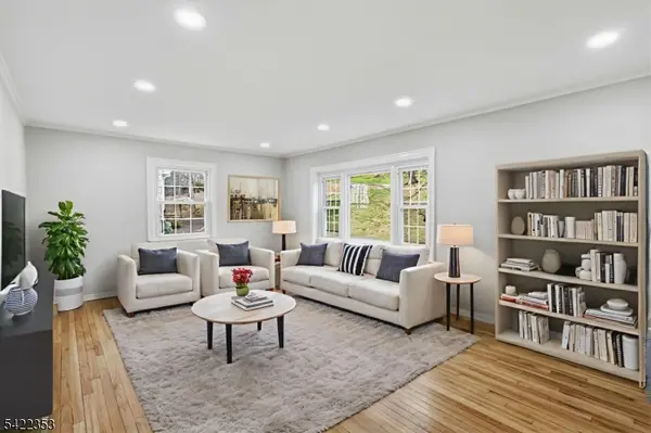 14 Beaver Ridge Rd, Morris Plains Boro, NJ 07950