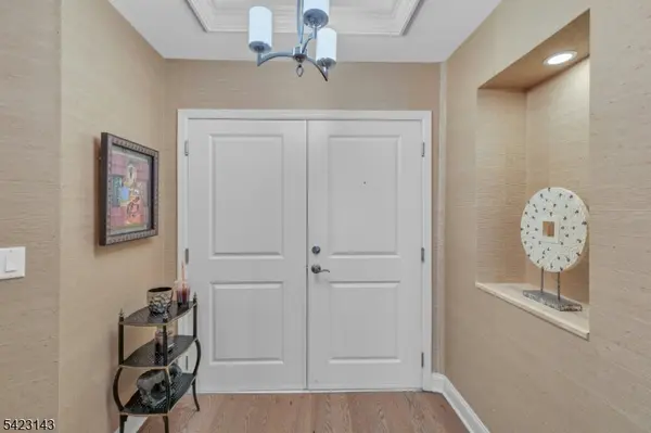 1107 Wickham Ter #374, Clifton City, NJ 07013