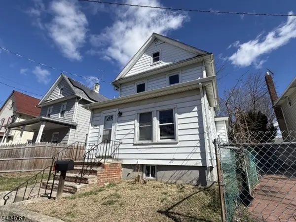 289 Watson Ave, Plainfield City, NJ 07062