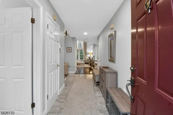 75 Washington Ct, Montville Twp., NJ 07082