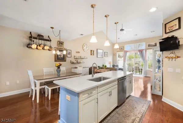 36 Lupine Ln, Allamuchy Twp., NJ 07840