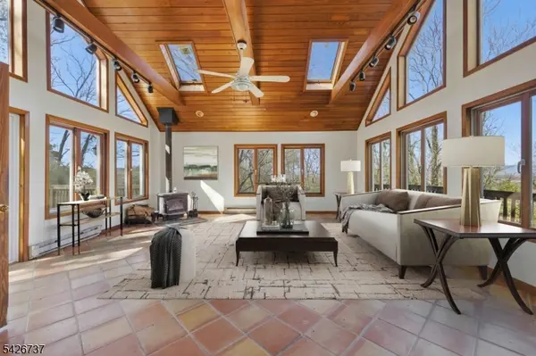 117 Linaberry Rd, Knowlton Twp., NJ 07832