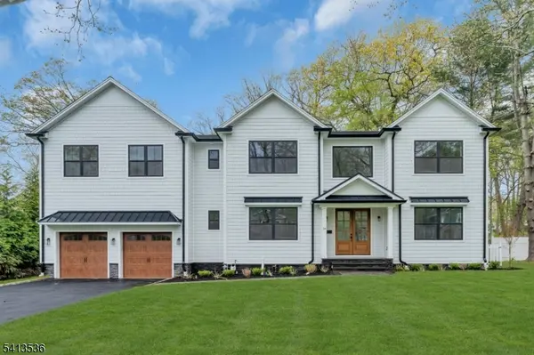 34 Townsend Dr, Florham Park Boro, NJ 07932