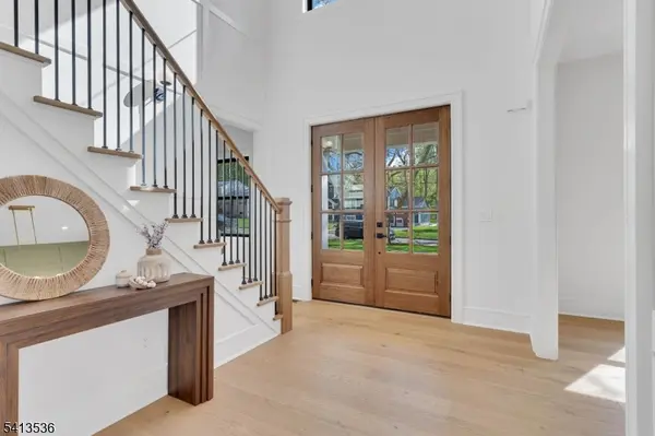 34 Townsend Dr, Florham Park Boro, NJ 07932