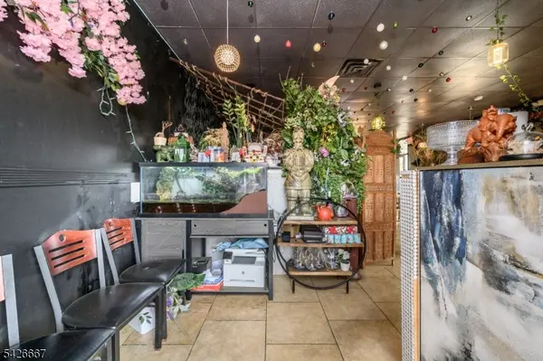 1061 Raritan Road, Clark Twp., NJ 07066