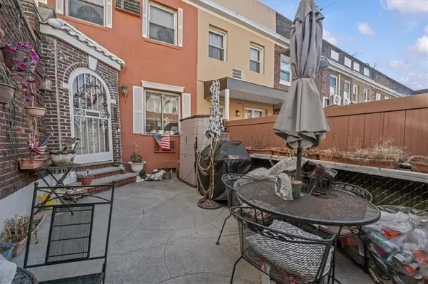 9315 Lafayette WALK, Brooklyn, NY 11209