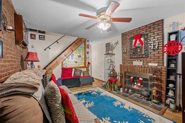 9315 Lafayette WALK, Brooklyn, NY 11209