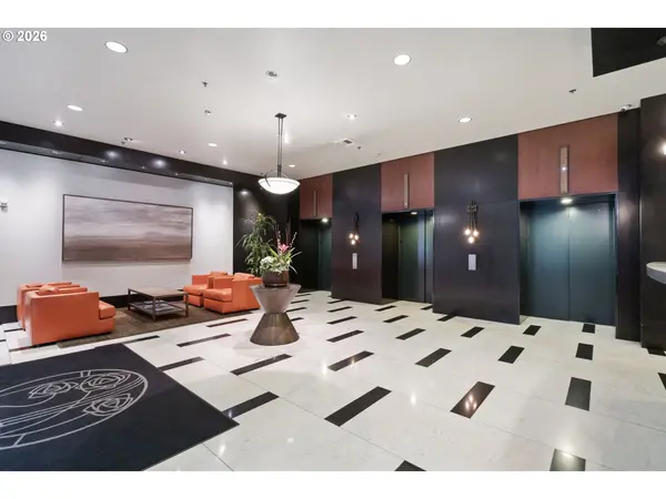 333 NW 9TH AVE #510, Portland, OR 97209